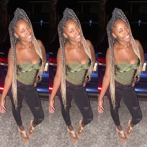 Meet your Posher, Hyacinth